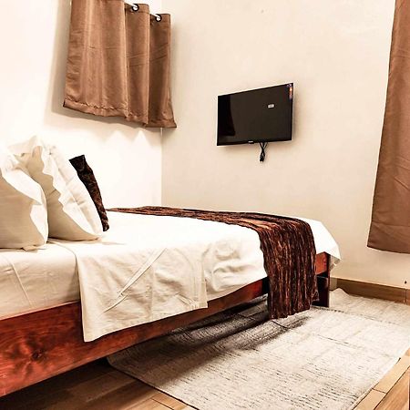 M'Serenity Guest House أنتاناناريفو المظهر الخارجي الصورة