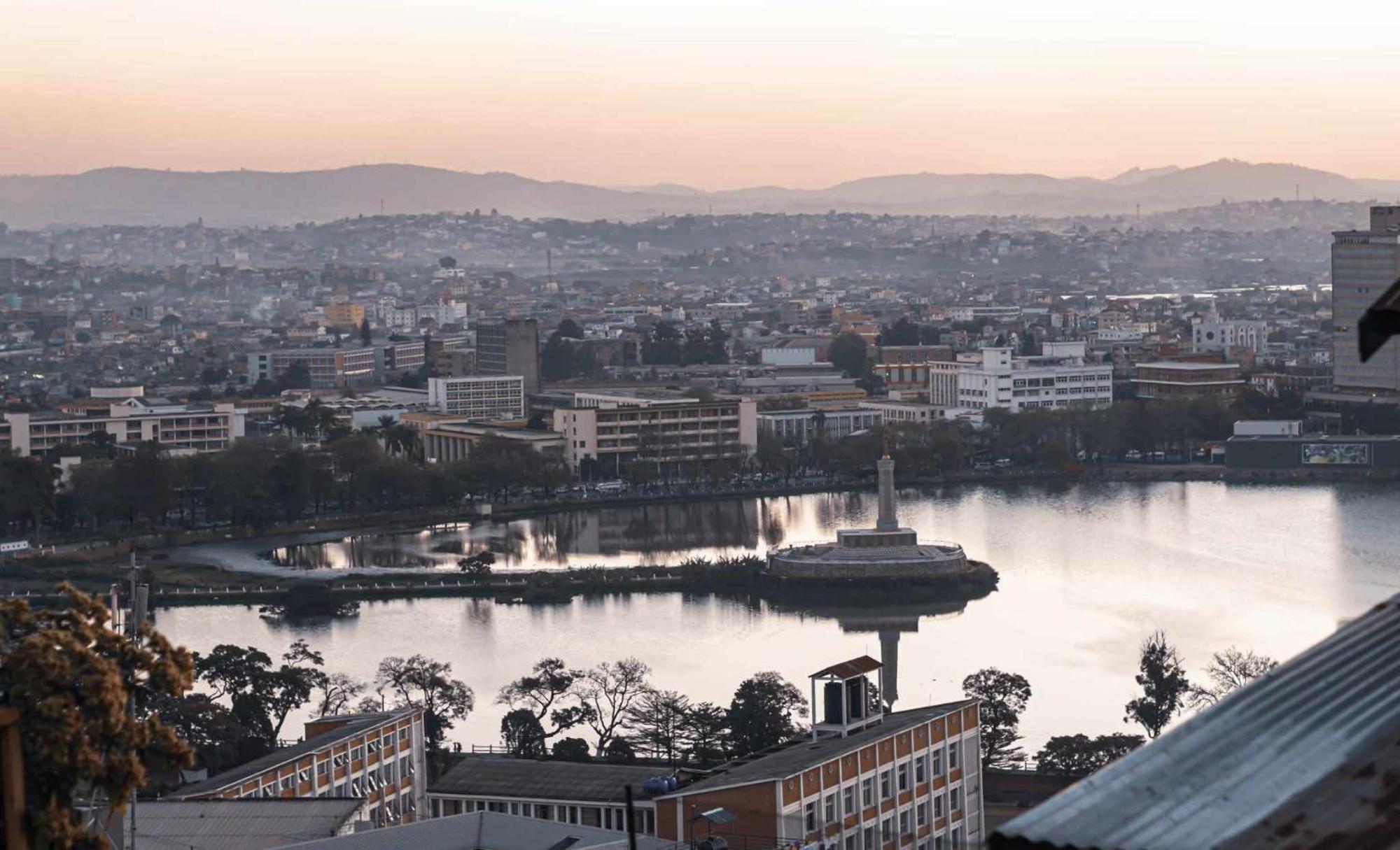 M'Serenity Guest House أنتاناناريفو المظهر الخارجي الصورة